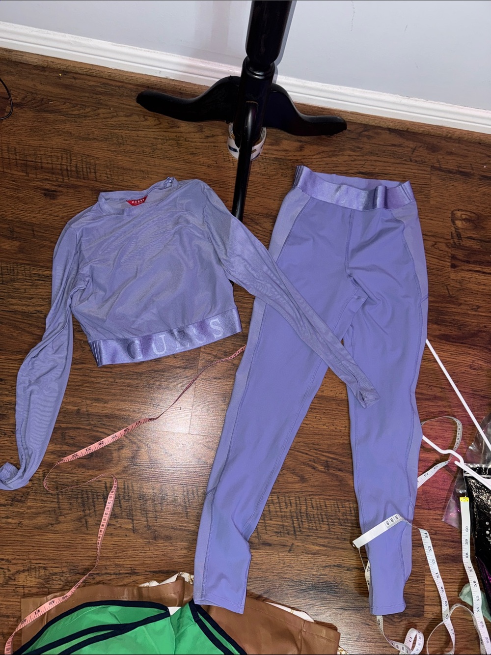 Guess Lilac Two-Piece High-Waist Leggings & Long-Sleeve Crop Top Set 5.M